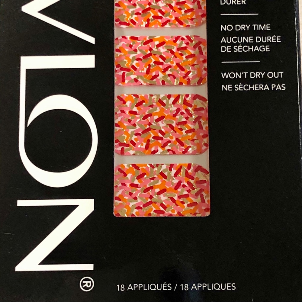 NEW 2 Revlon 3D Jewel Appliqués Nail Art Sprinkles - Picture 5 of 7